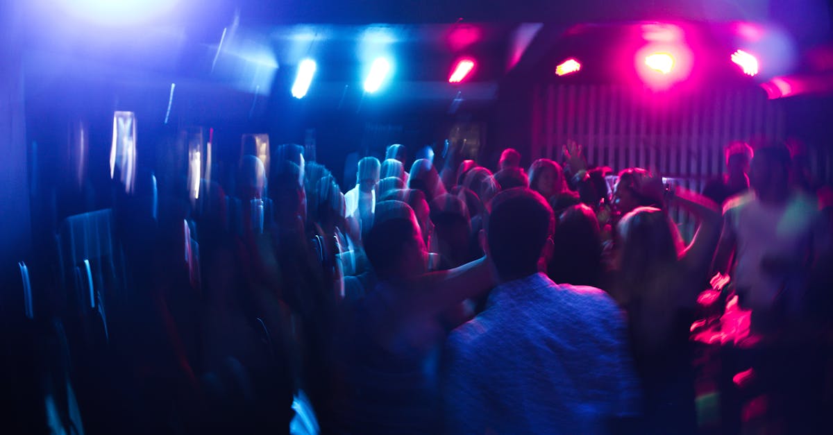 18 night clubs near me