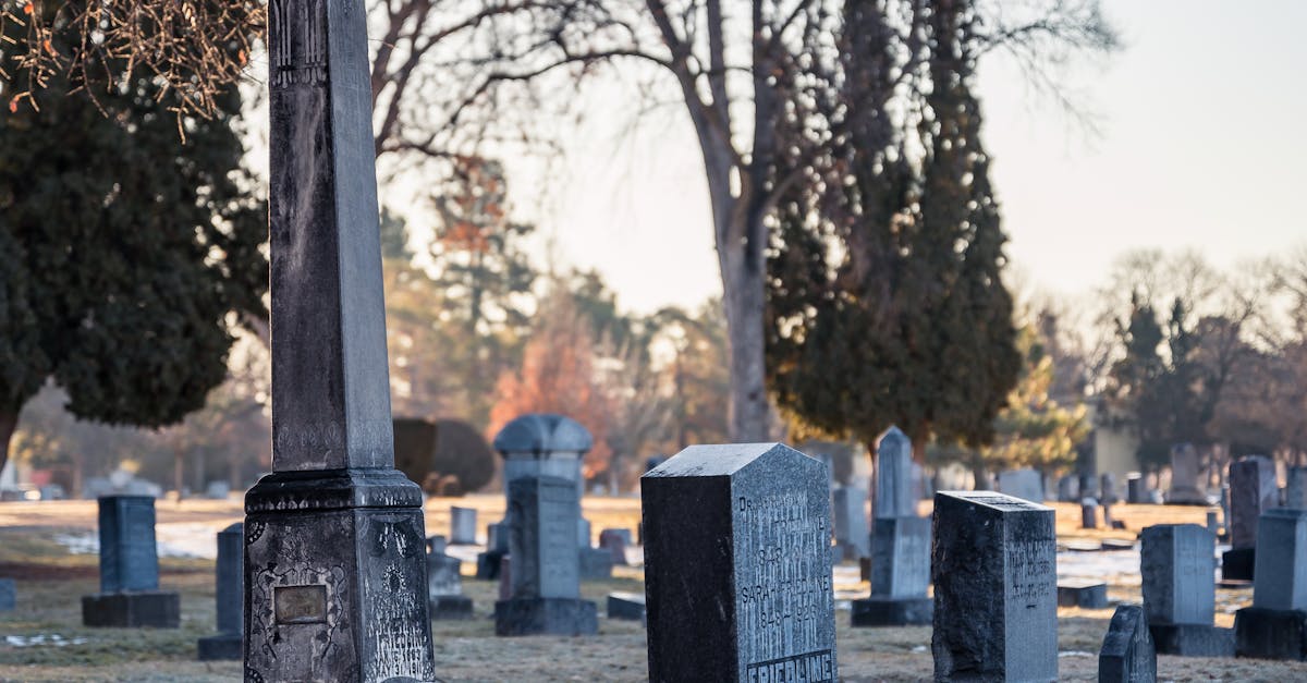 monuments for graves