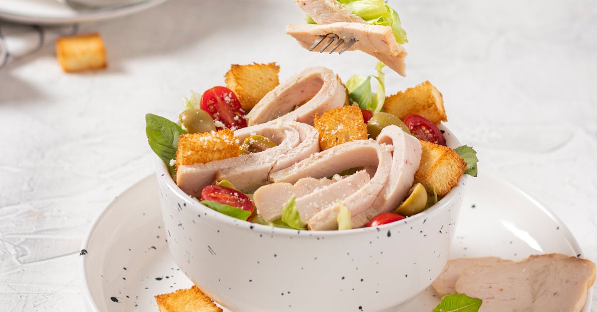 quick and easy American chicken salad with grapes