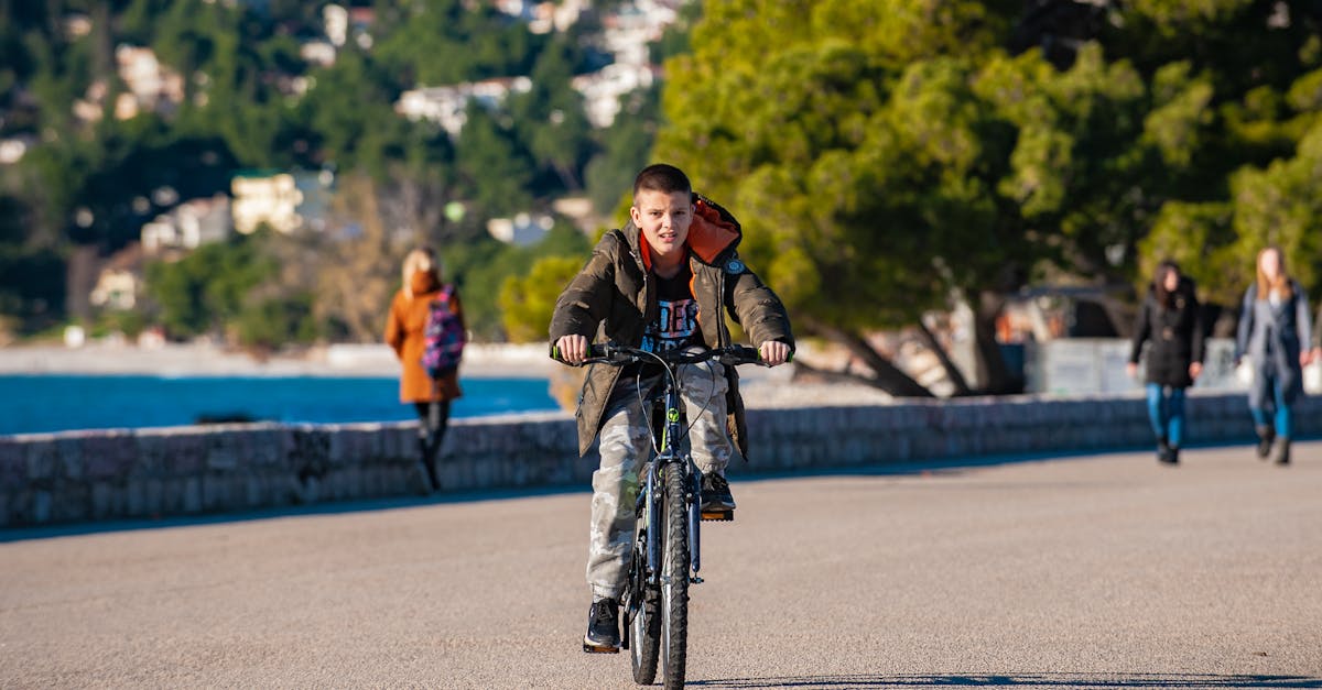 Ride safer travel vest for kids' safety on the road