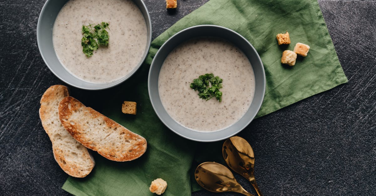 savory American clam chowder bread bowl