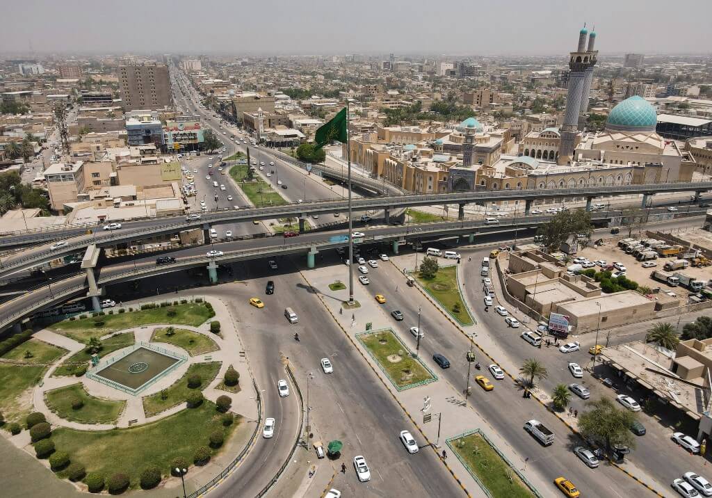 Prayer time Najaf